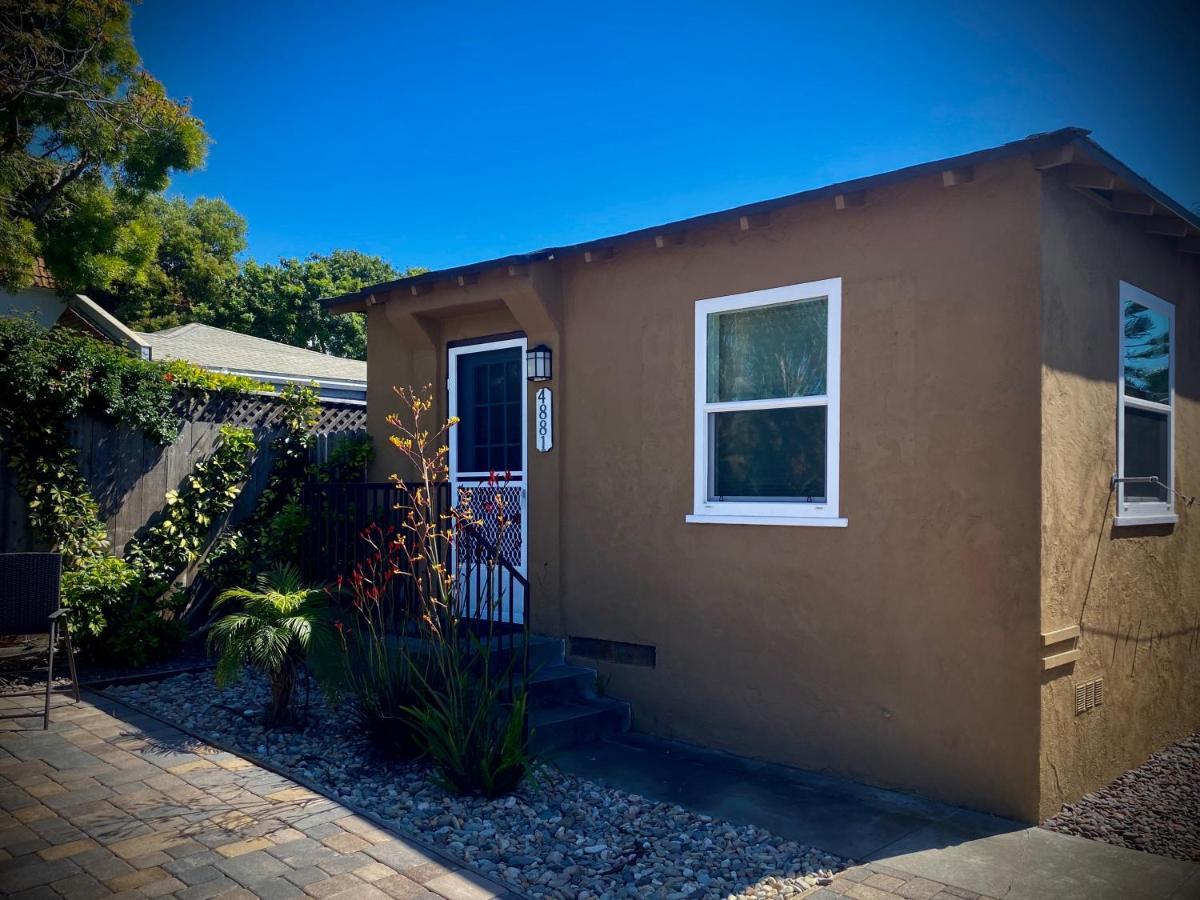 Blue Heron Cottages San Diego Room photo
